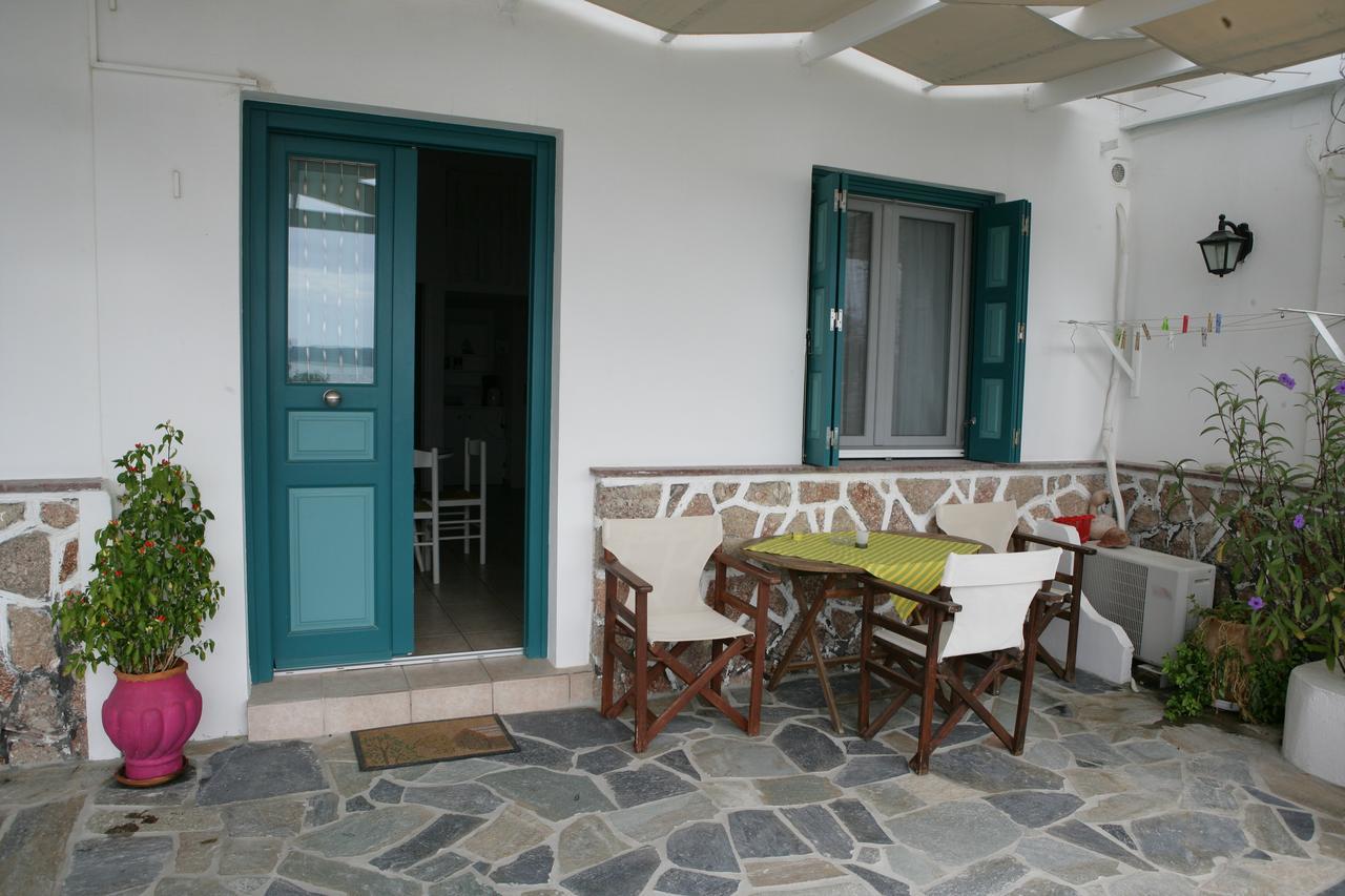 Seaside Apartments Adamantas  Exterior photo